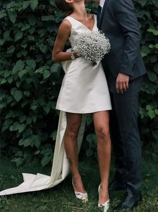 A-Line/Princess V-Neck Mini Wedding Dress With Bow Open Back Party Dress