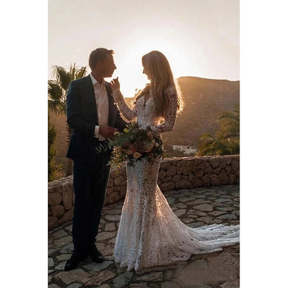 Mermaid / Trumpet V-Neck Long Sleeves Wedding Dresses Court Train With Appliques Sexy