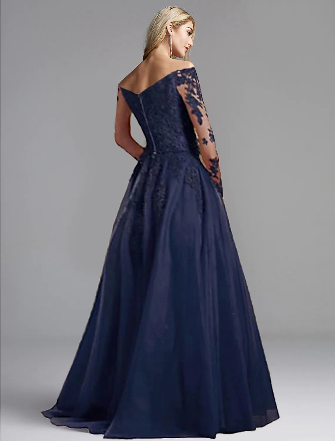 A-Line Evening Gown Open Back Dress Formal Evening Sweep / Brush Train Long Sleeve Plunging Neck Chiffon