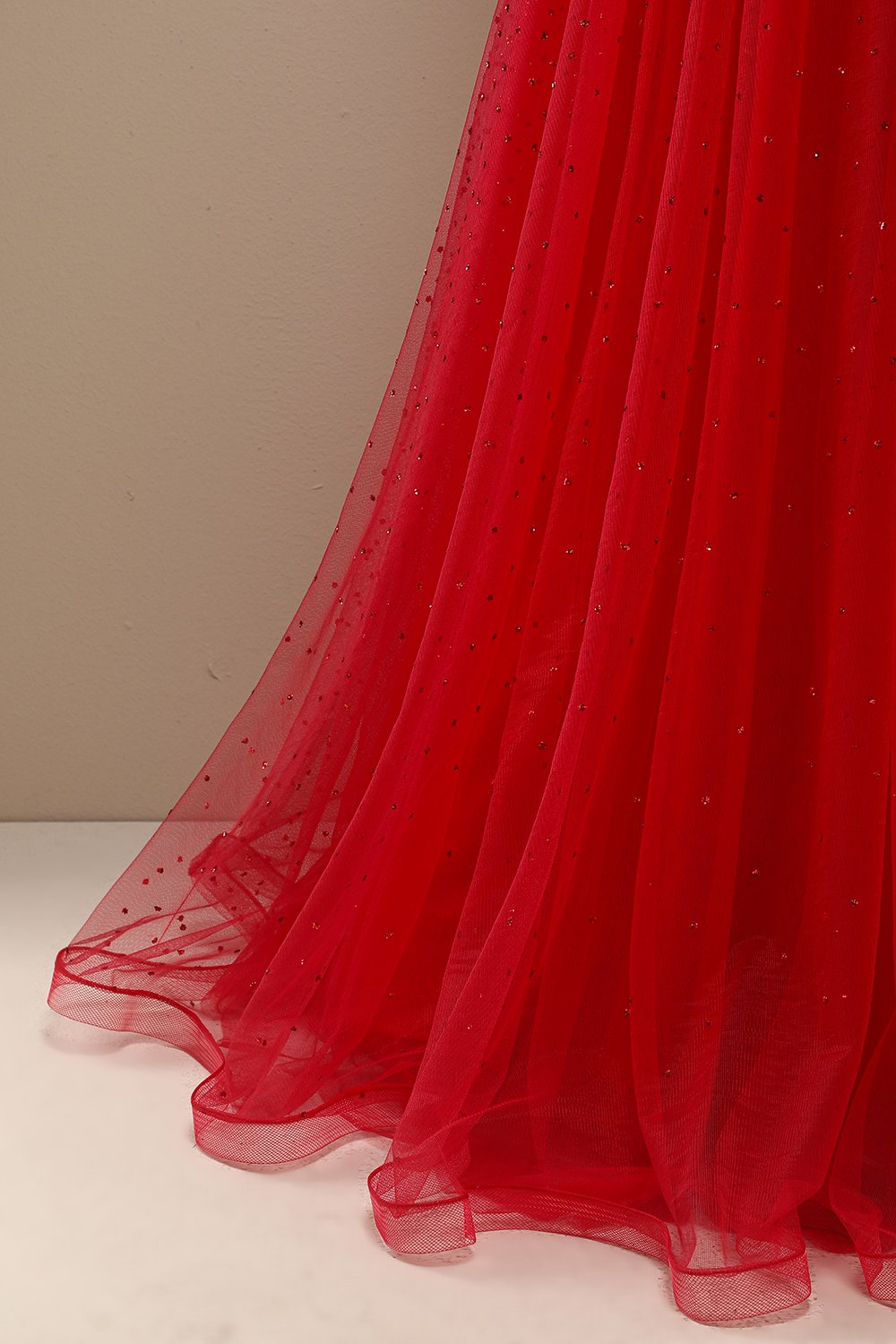 Red A Line Sweetheart Tulle Long Prom Dress with Beading Sparkly