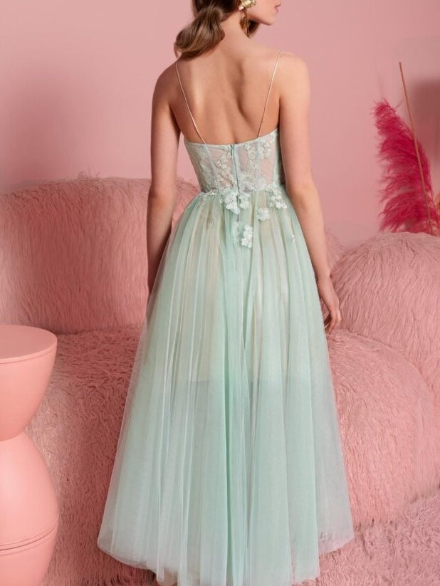 A-Line/Princess Strapless Sleeveless Tea-Length Cocktail Dress With Applique Off Shoulder