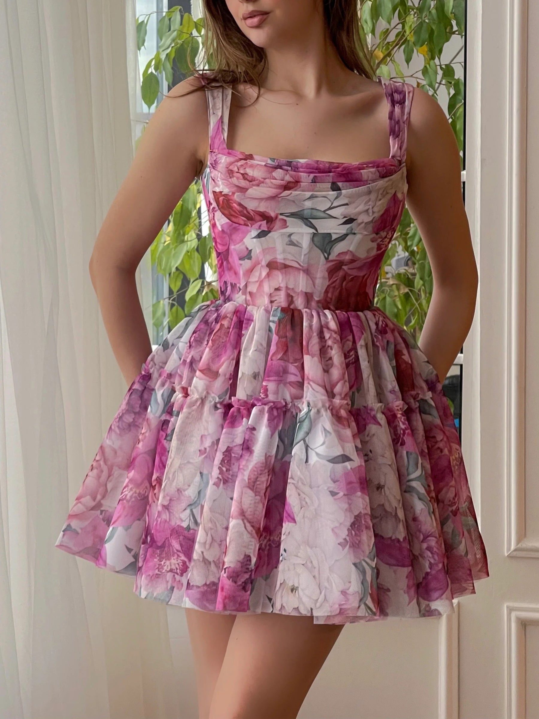 A-Line/Princess Off-The-Shoulder Sleeveless Mini Prom Dress With Applique Short