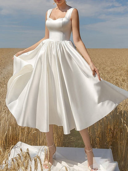 A-Line/Princess Scoop Neck Sleeveless Tea-Length Cocktail Dresses With Sleek Ivory