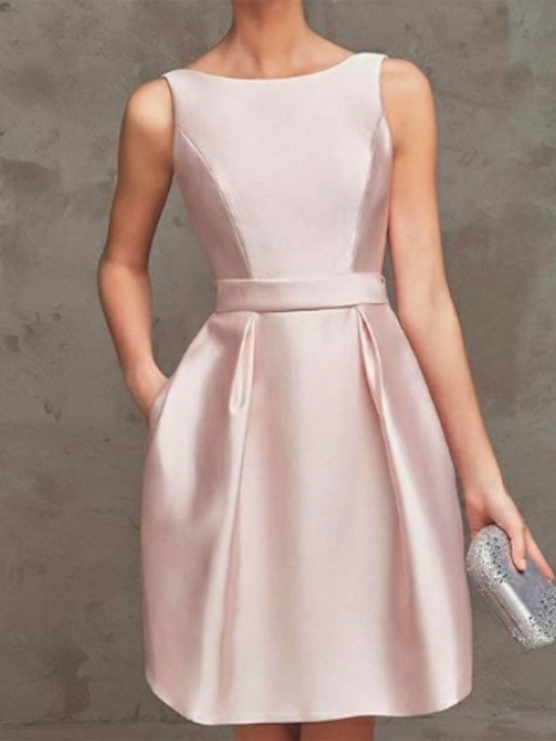 A-Line/Princess Boat Neck Sleeveless Cocktail Dresses With Pleats Open Back