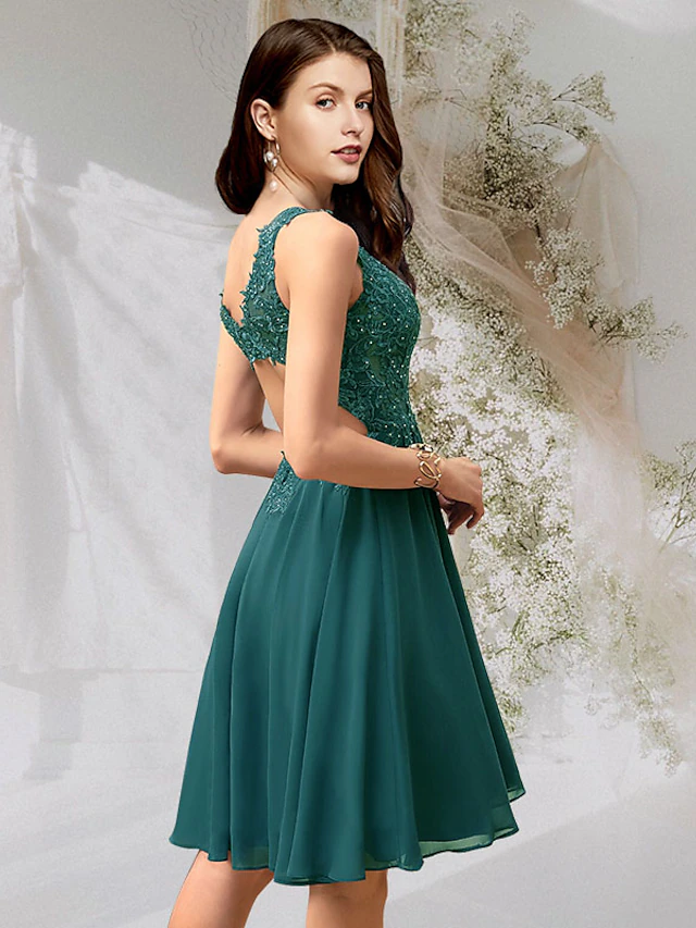 A-Line Cocktail Dresses Flirty Dress Homecoming Short / Mini Sleeveless V Neck Chiffon Backless with Beading Lace