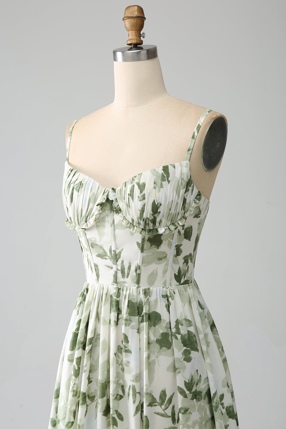 Green A-Line Spaghetti Straps Printed Floor Length Dress With Slit Beautiful