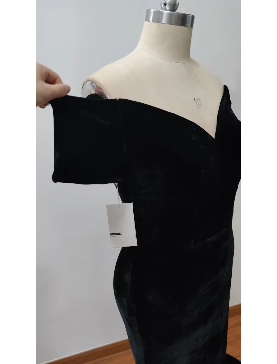 Mermaid / Trumpet Evening Gown Celebrity Style Dress Prom Sweep / Brush Train Short Sleeve V Neck Velvet
