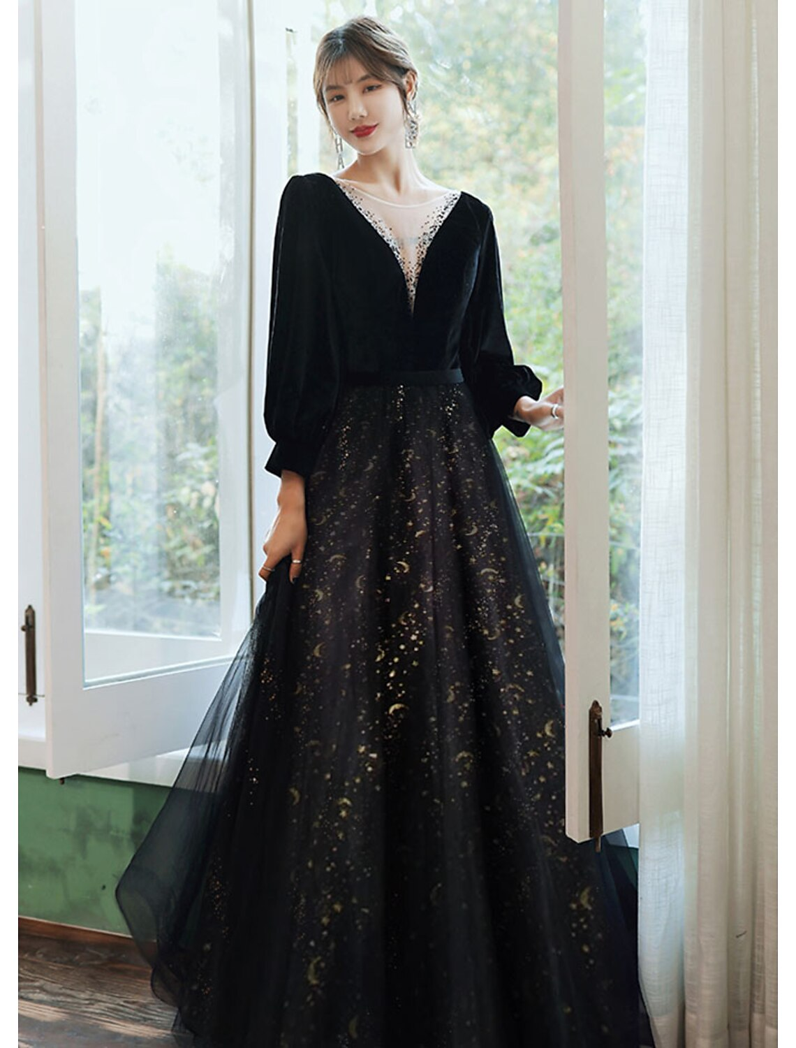 A-Line Evening Gown Sparkle Dress Wedding Guest Floor Length Long Sleeve V Neck Satin