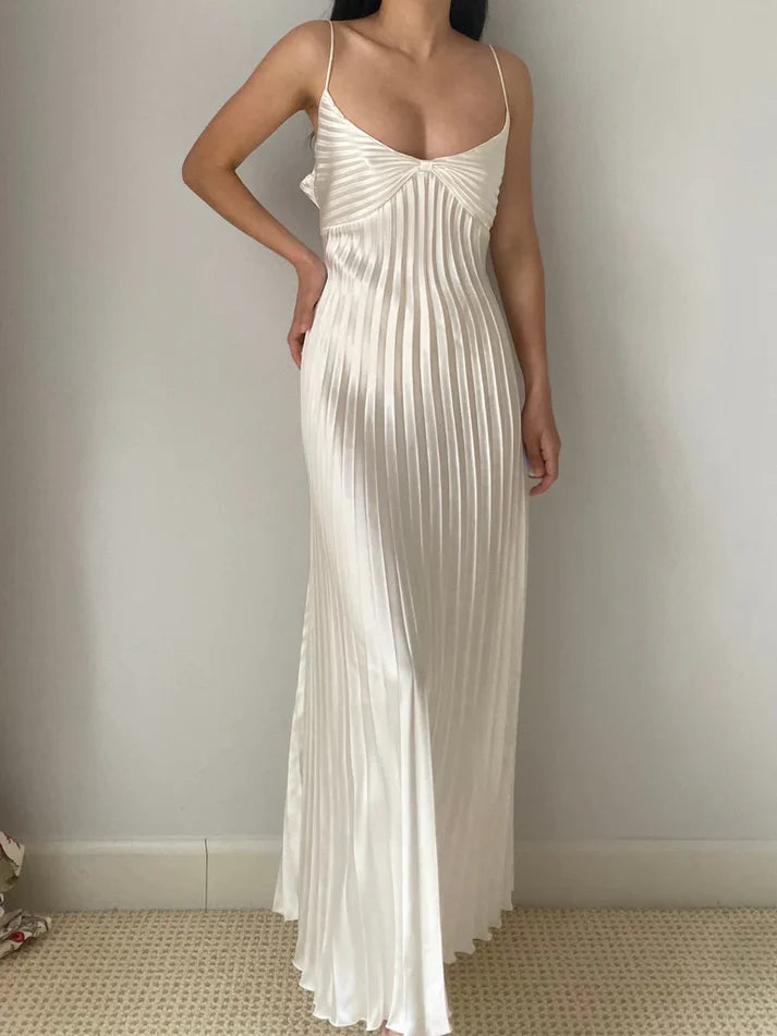 Elegant A-Line Spaghetti Straps Pleated Satin Long Formal Prom Dress Sexy Party Evening Gown Charming Graduation Dress