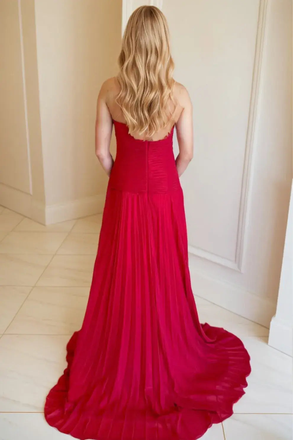 Elegant A Line Strapless Sweetheart Pleated Long Formal Prom Dress with Slit Charming Party Evening Gown
