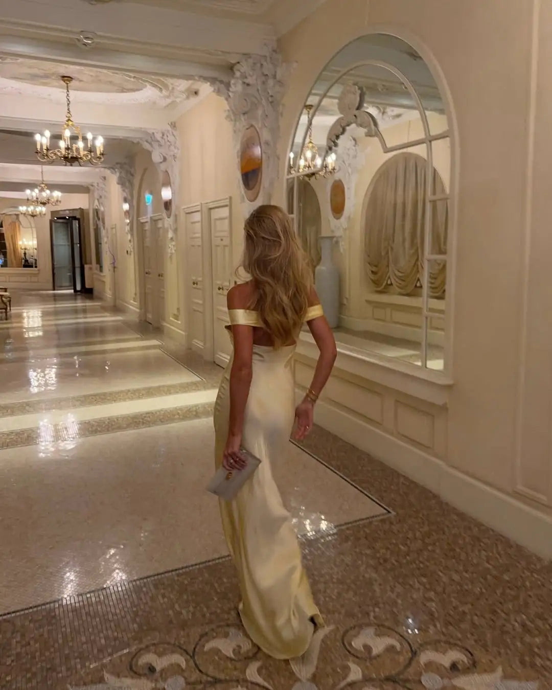 Elegant Mermaid Off the Shoulder Satin Maxi Dress Charming Party Evening Gowns Sexy Formal Prom Dress