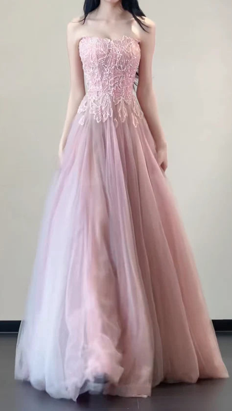 Gorgeous A-Line Strapless Long Formal Prom Dress Elegant Evening Gown Tulle Sweet 16 Dress