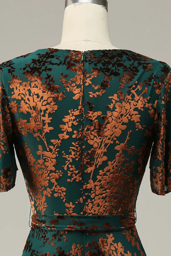 Burnout Velvet V Neck Dark Green Mother of Bride Dress Short Sleeves Elegant Evening Dress