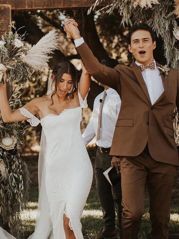 Attractive Off-the-shoulder Wedding Gowns Lace Sheath Bridal Dresses With Slit Sexy