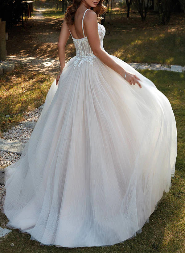 A-Line Sweetheart Sleeveless Sweep Train Tulle Wedding Dresses With Appliques Lace Elegant