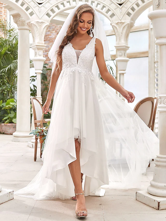A-Line Wedding Dresses V Neck Chiffon Lace Tulle Sleeveless Romantic Casual with Lace Ruched