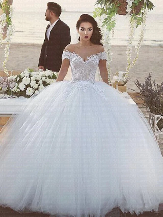 Ball Gown Wedding Dresses Off Shoulder Chapel Train Lace Tulle Strapless Beautiful