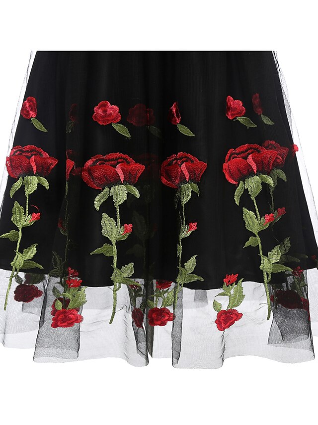 A-Line/Princess Off-The-Shoulder Knee Length Short Sleeves Party Dresses With Embroidery Appliques Beautiful