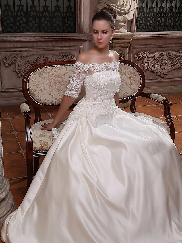 Ball Gown Wedding Dresses Scalloped-Edge Off Shoulder Court Train Satin Half