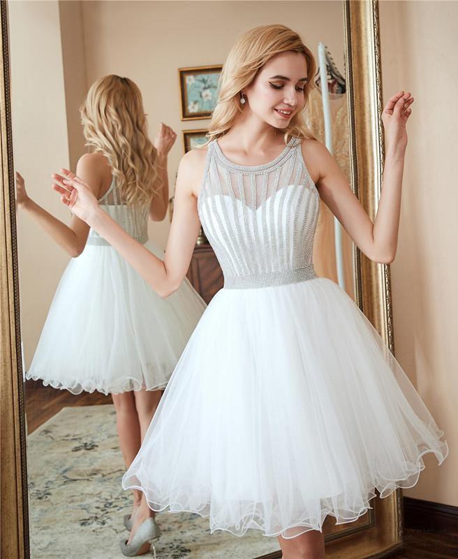 Scoop A Line White Homecoming Dresses Sequins Above Knee Tulle Short Graduation Dresses Party Dresses