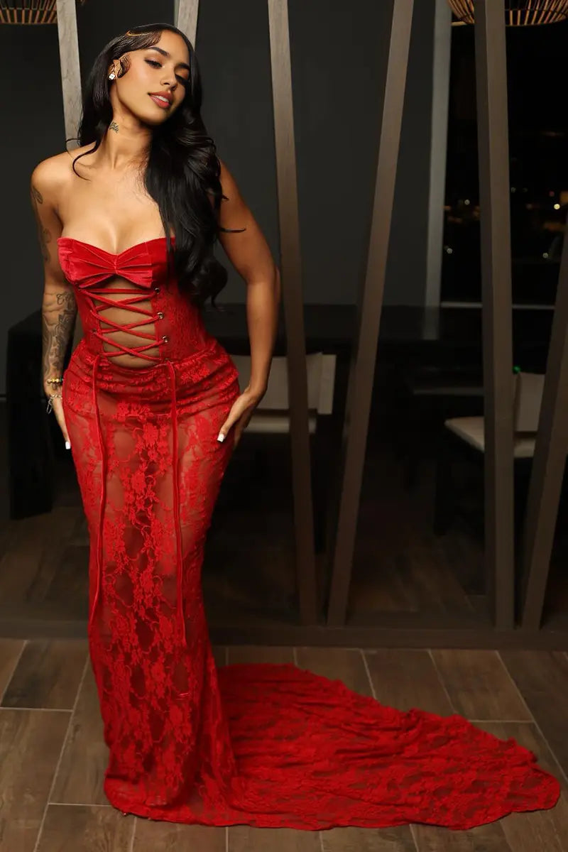 Sexy Mermaid Strapless Lace Cutout Front Lace Up Evening Gown Charming Formal Prom Dress Fashion Party Dress