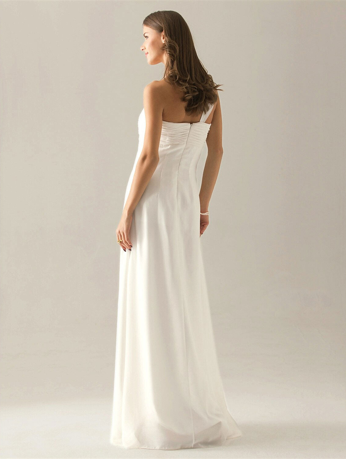 Sheath / Column Bridesmaid Dress One Shoulder Sleeveless Elegant Floor Length Chiffon with Bow(s) / Pleats