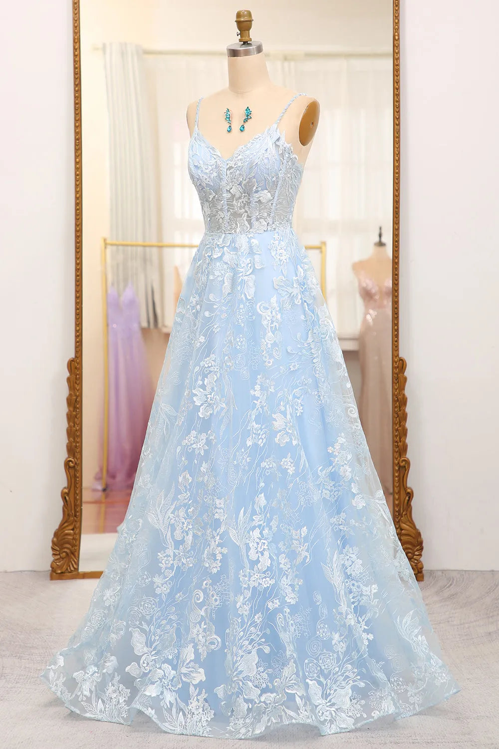 A-Line Spaghetti Straps Tulle Long Prom Dress With Appliques Sky Blue