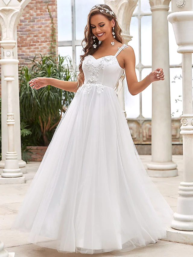 A-Line Wedding Dresses Sweetheart Neckline Floor Length Lace Tulle Sleeveless Romantic Simple with Lace Draping