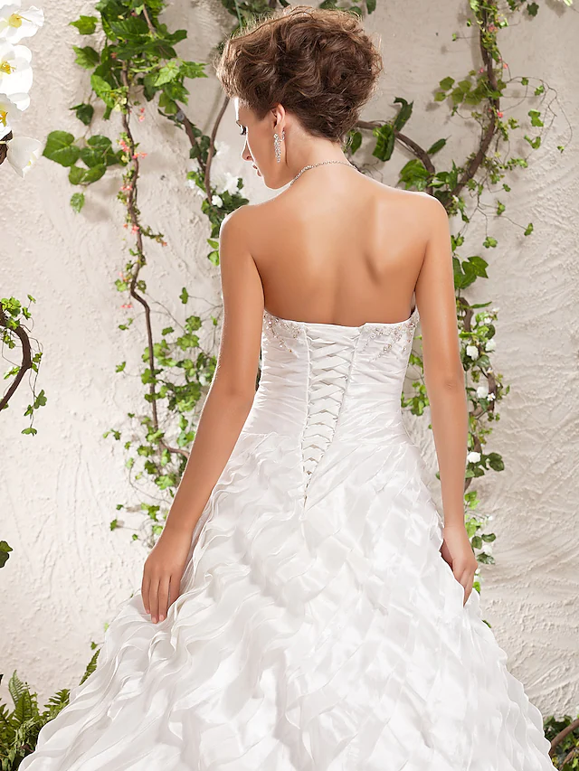 Ball Gown Wedding Dresses Strapless Floor Length Taffeta Sleeveless with Beading Cascading Ruffle