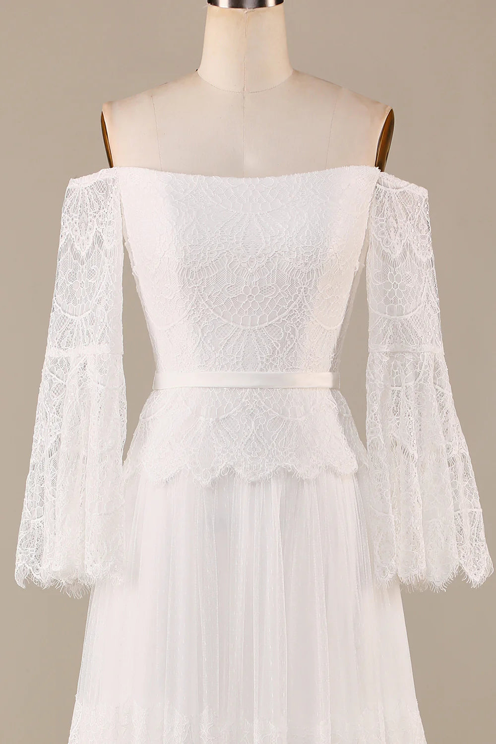 Tulle Tiered Off The Shoulder Wedding Dress with Lace Pure Color