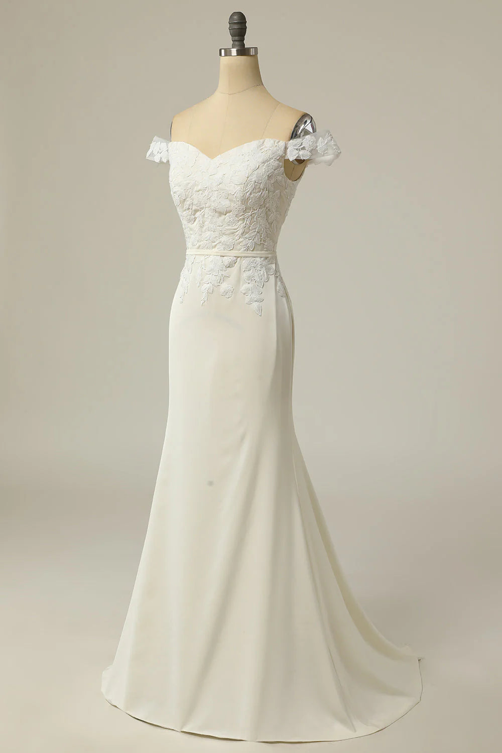 Mermaid Off the Shoulder Wedding Dress with Appliques Long