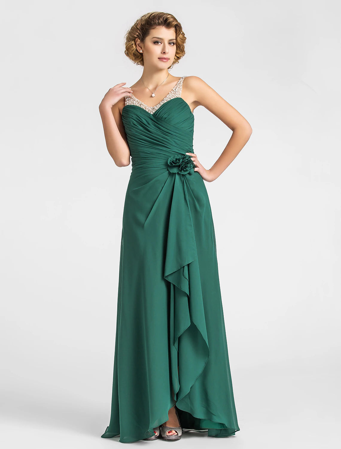 Sheath / Column Mother of the Bride Dress V Neck Floor Length Chiffon Sleeveless with Criss Cross Beading