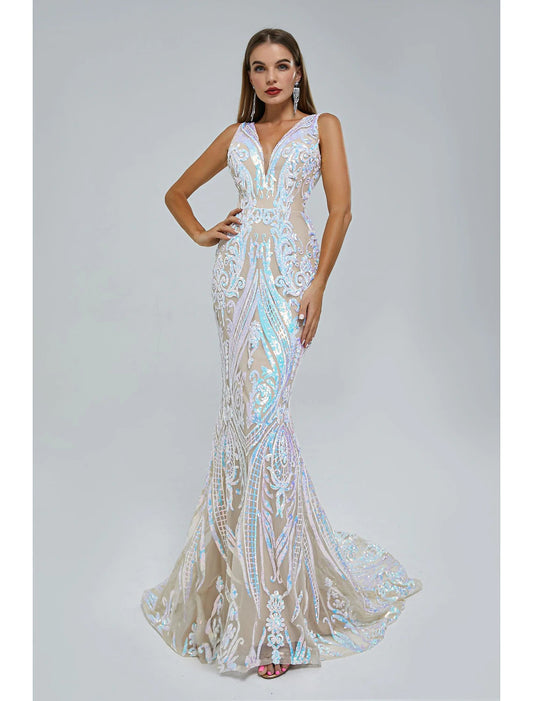 Mermaid / Trumpet Evening Gown Sparkle & Shine Dress Wedding Guest Engagement Court Train Sleeveless V Neck Sequined