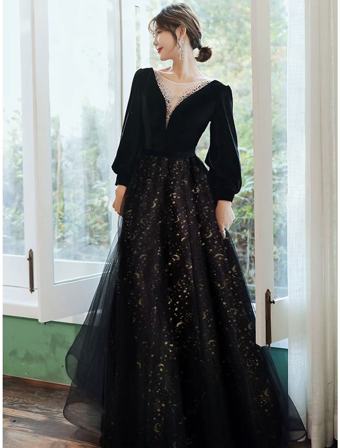 A-Line Evening Gown Sparkle Dress Wedding Guest Floor Length Long Sleeve V Neck Satin