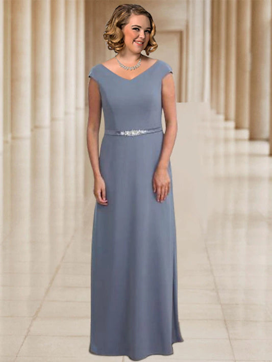 Sheath / Column Mother of the Bride Dress Plus Size Elegant V Neck Floor Length Chiffon Sleeveless with Sash