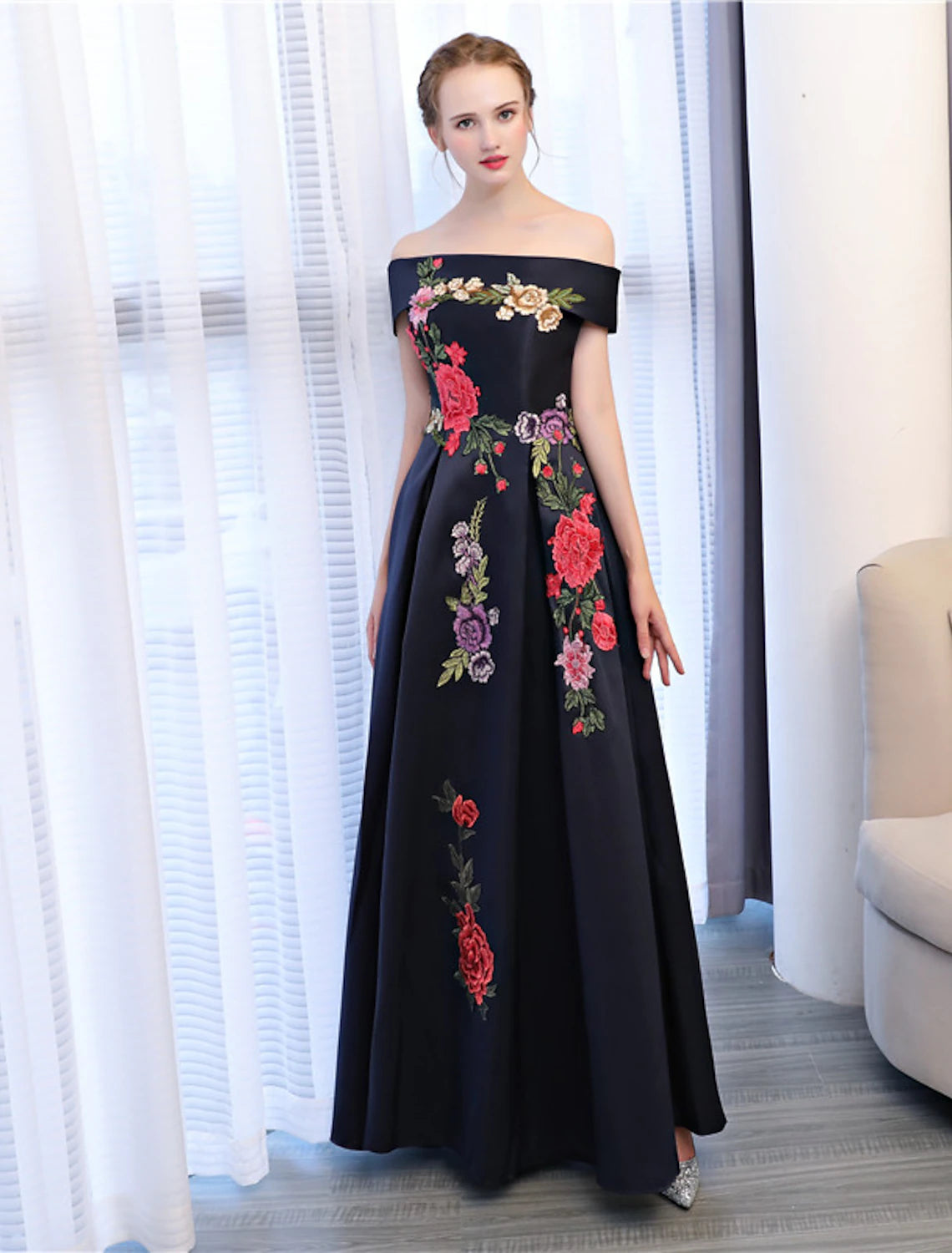 A-Line Floral Dress Wedding Guest Floor Length Sleeveless Off Shoulder Satin with Embroidery