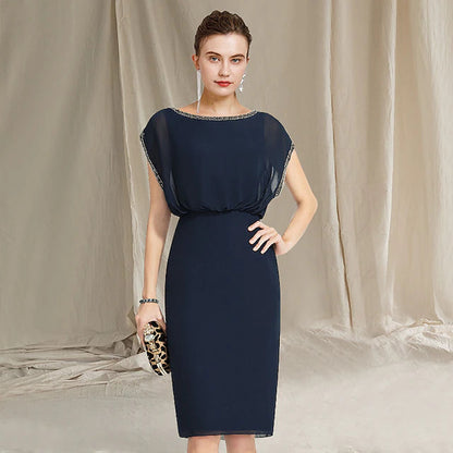 Sheath / Column Mother of the Bride Dress Plus Size Elegant Jewel Neck Knee Length Chiffon Cap Sleeve