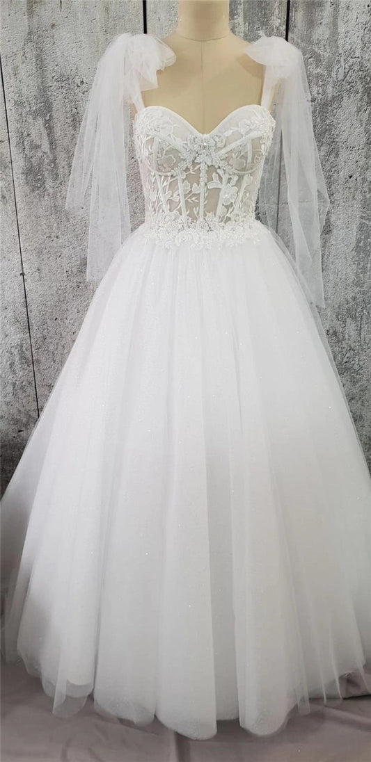 White Tulle Sweetheart Lace-Up A-Line Long Wedding Dress Long