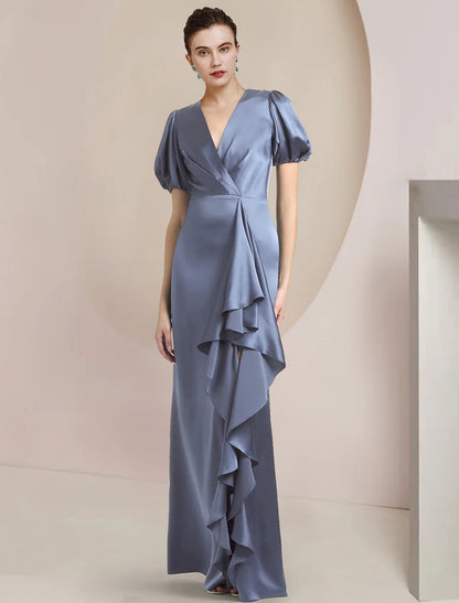 A-Line Mother of the Bride Dress Formal Wedding Guest Party Elegant V Neck Sweep / Brush Train Satin Short Sleeve with Cascading