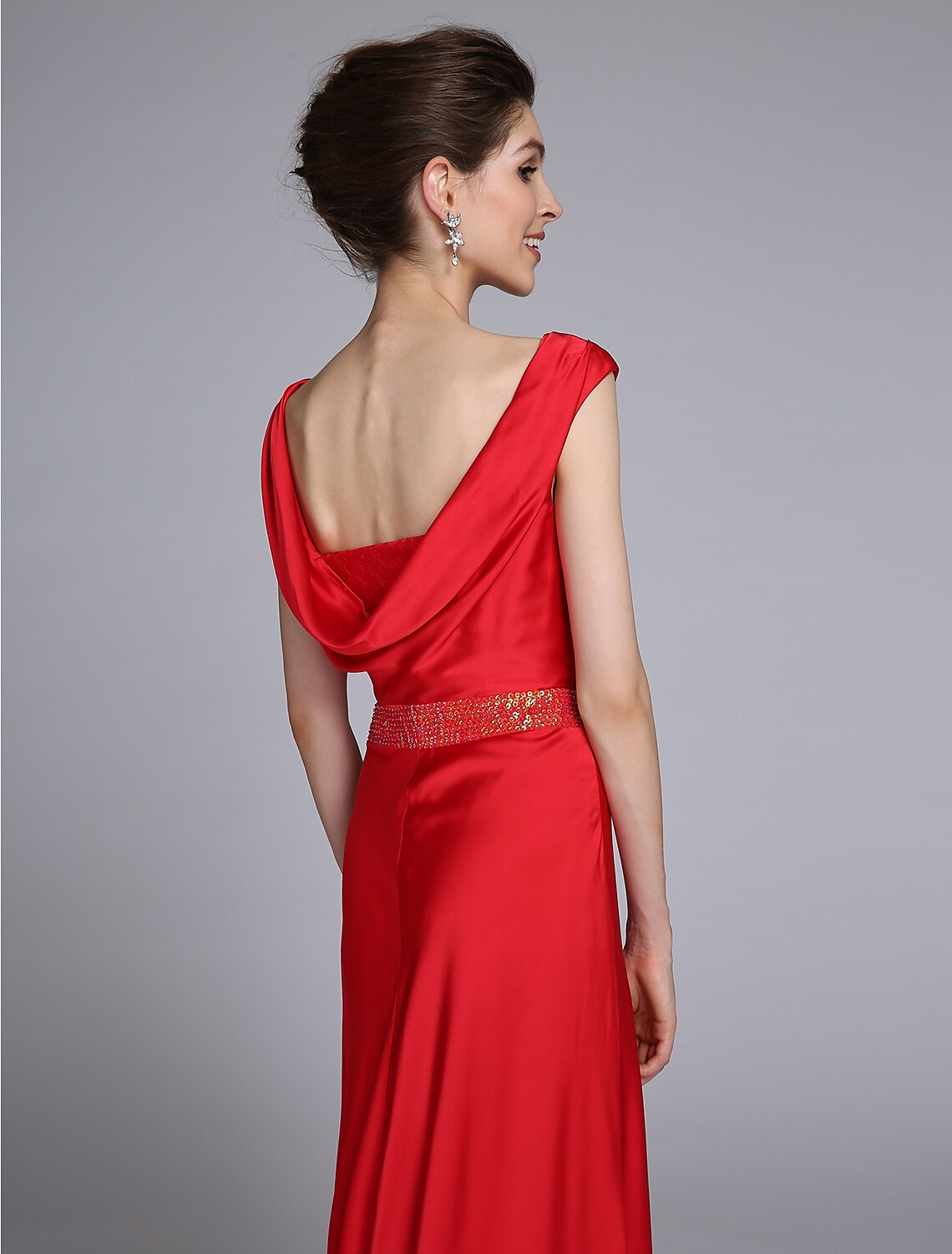 Sheath / Column Mother of the Bride Dress Open Back Cowl Neck Court Train Taffeta Sleeveless