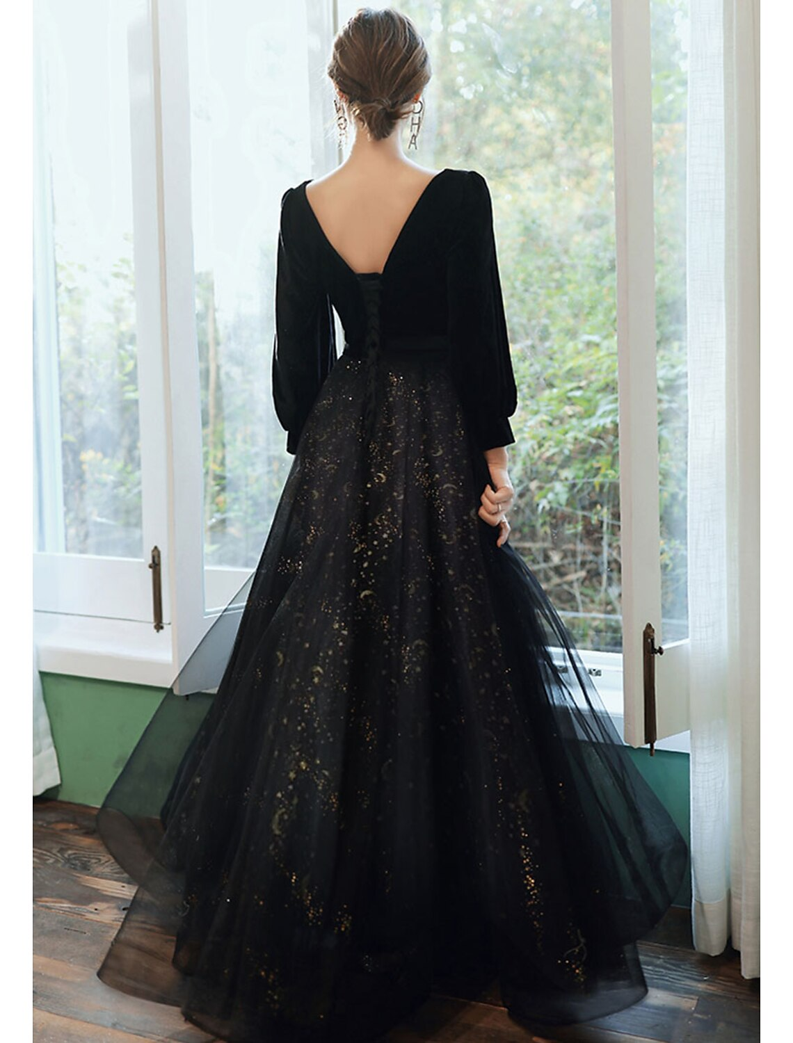 A-Line Evening Gown Sparkle Dress Wedding Guest Floor Length Long Sleeve V Neck Satin