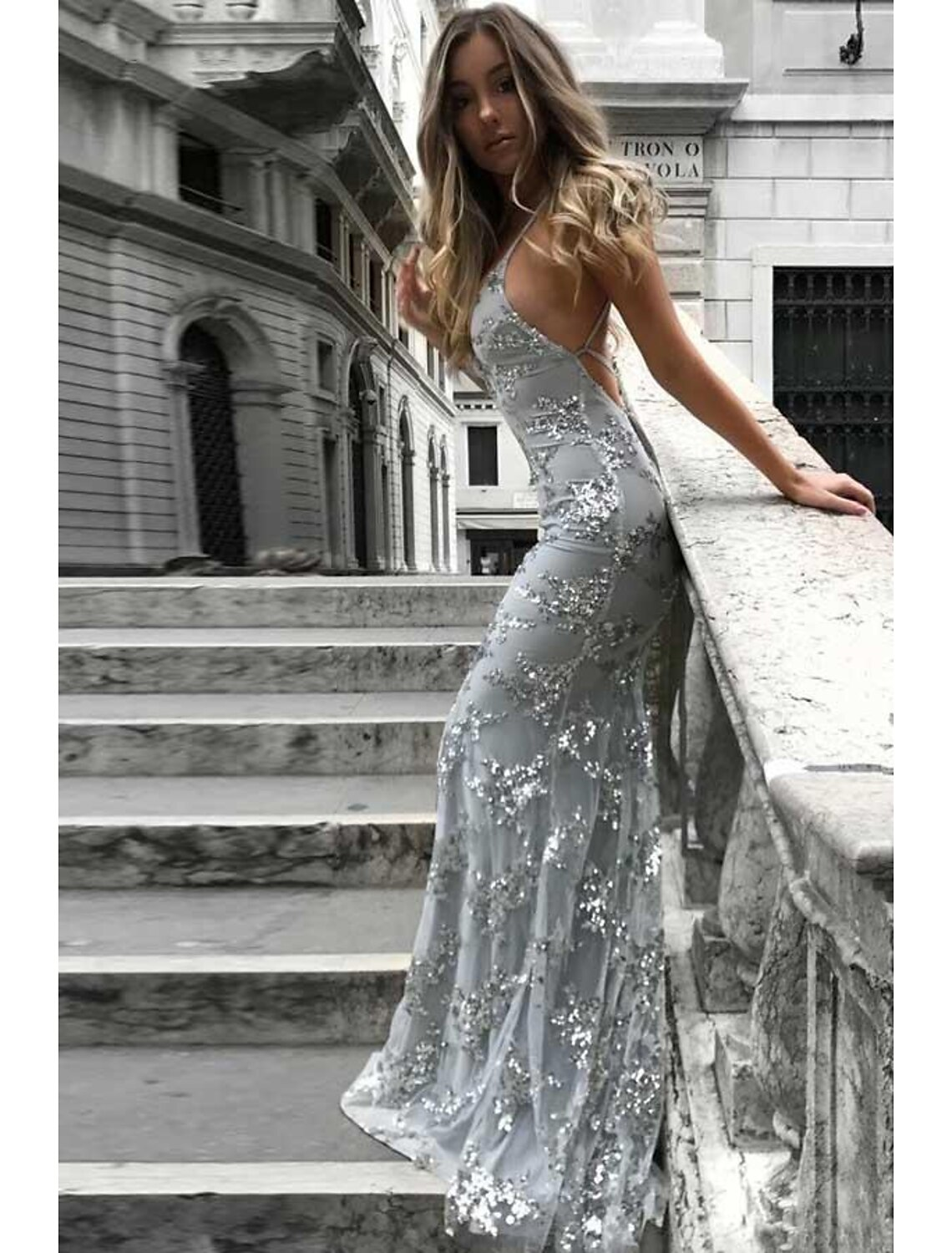 Mermaid / Trumpet Prom Dresses Sparkle & Shine Dress Formal Sweep / Brush Train Sleeveless V Neck Lace