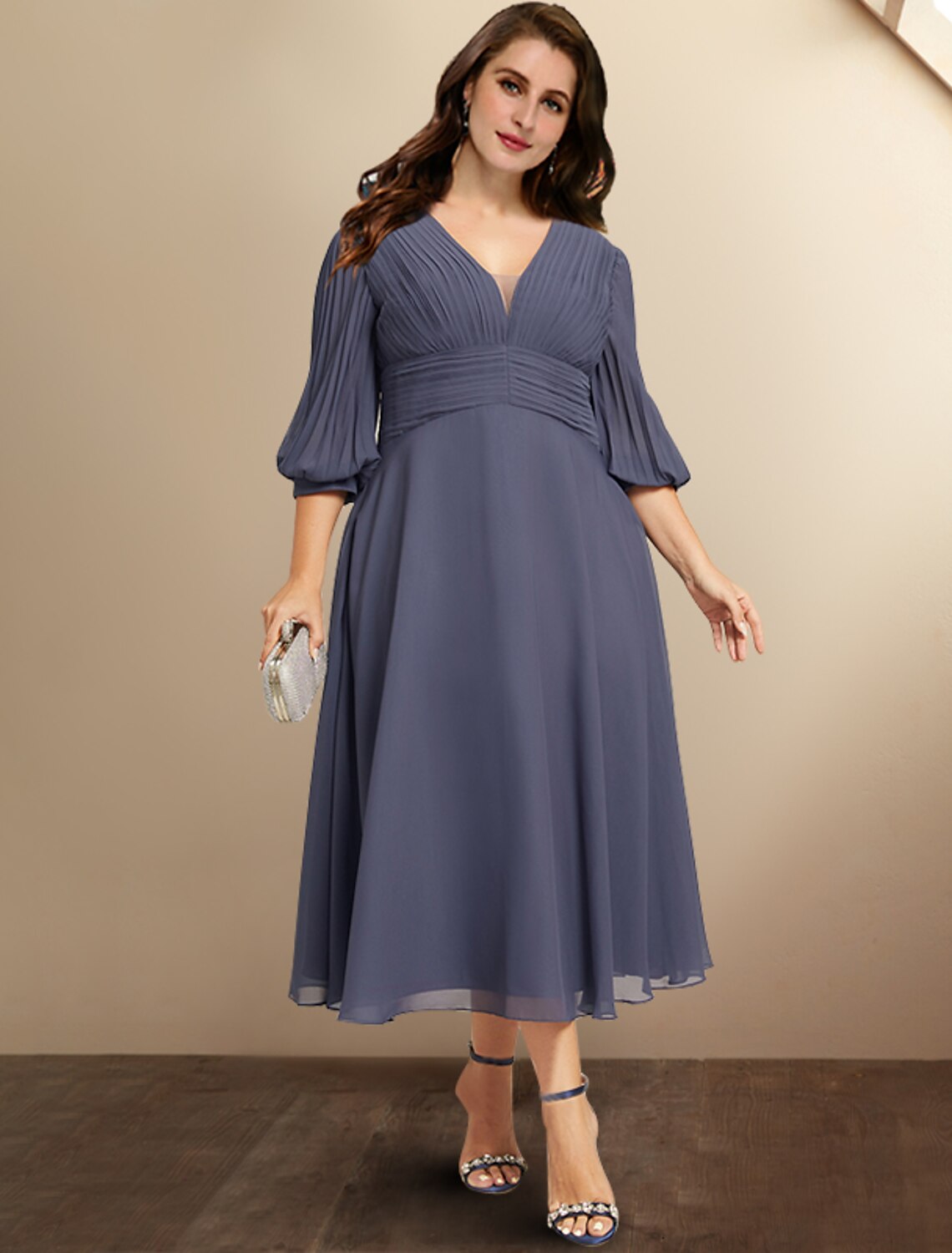 A-Line Mother of the Bride Dresses Plus Size Hide Belly Curve Elegant Dress Formal Tea Length Half Sleeve V Neck Chiffon with Pleats