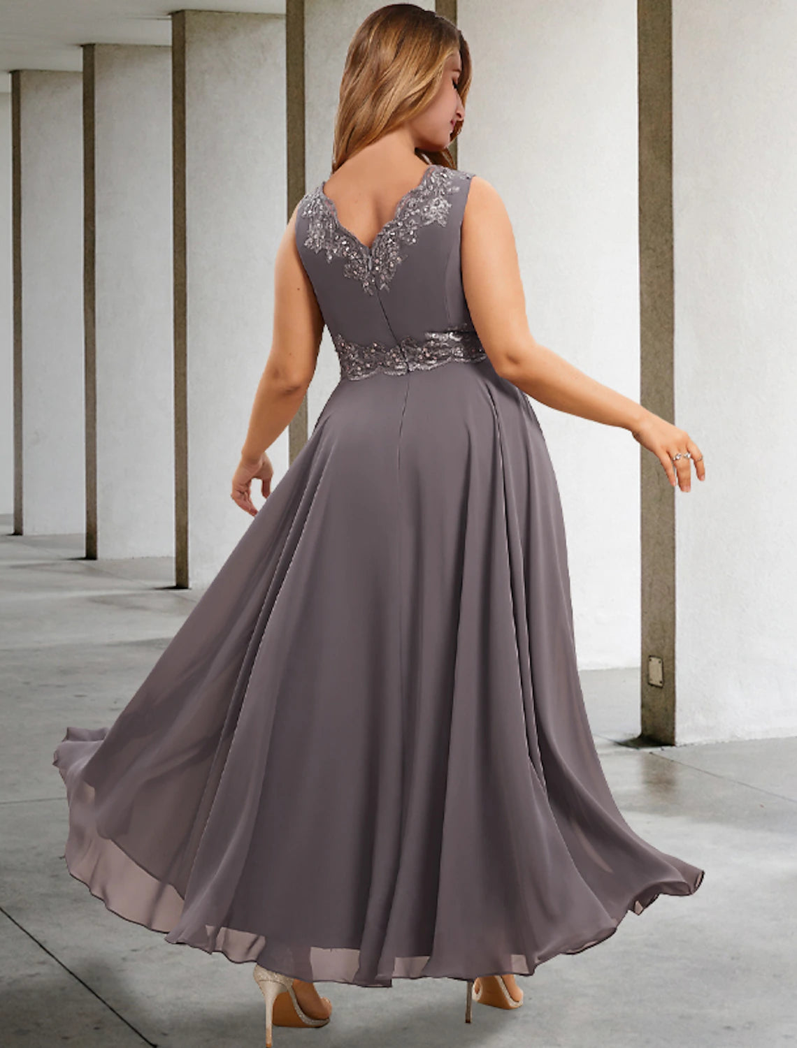 Two Piece A-Line Wedding Guest Dresses Plus Size Hide Belly Elegant Dress Formal Tea Length Sleeveless V Neck Chiffon