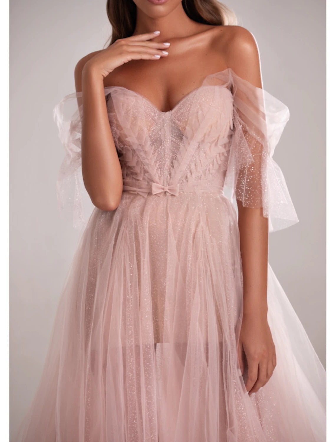 A-Line Elegant Engagement Formal Evening Dress Sweetheart Neckline Sleeveless Court Train Tulle with Bow(s)