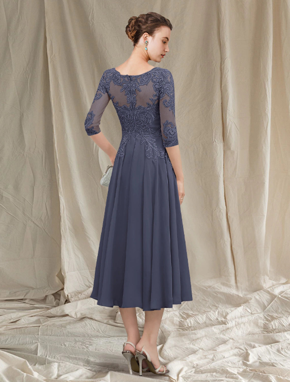 A-Line Mother of the Bride Dress Elegant Jewel Neck Tea Length Chiffon Lace Half Sleeve with Pleats