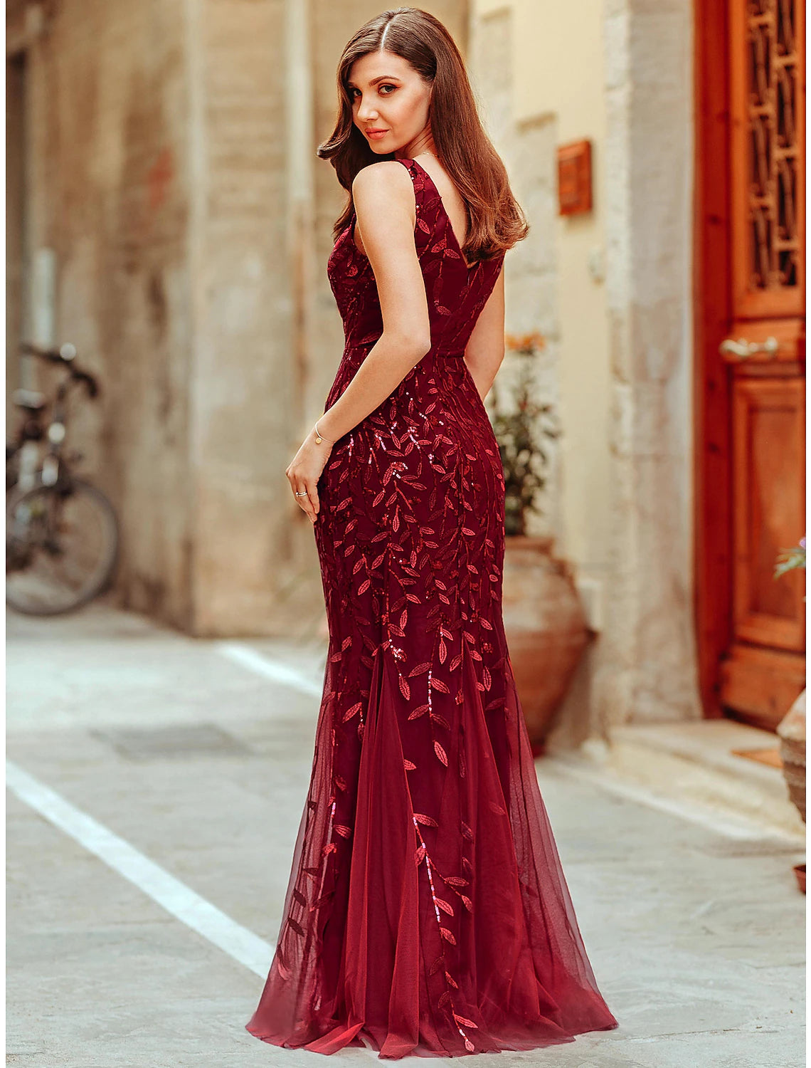 Mermaid / Trumpet Sparkle Sexy Prom Formal Evening Valentine's Day Dress V Neck V Back Sleeveless Floor Length Tulle with Sequin