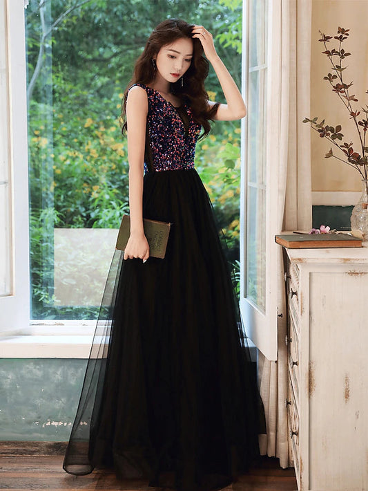 A-Line Glittering Minimalist Wedding Guest Prom Dress V Neck Sleeveless Floor Length Sequined