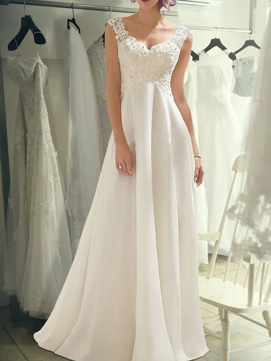 Sleeveless Broom/Brush Tail V-neck Lace Chiffon Wedding Dress Beautiful