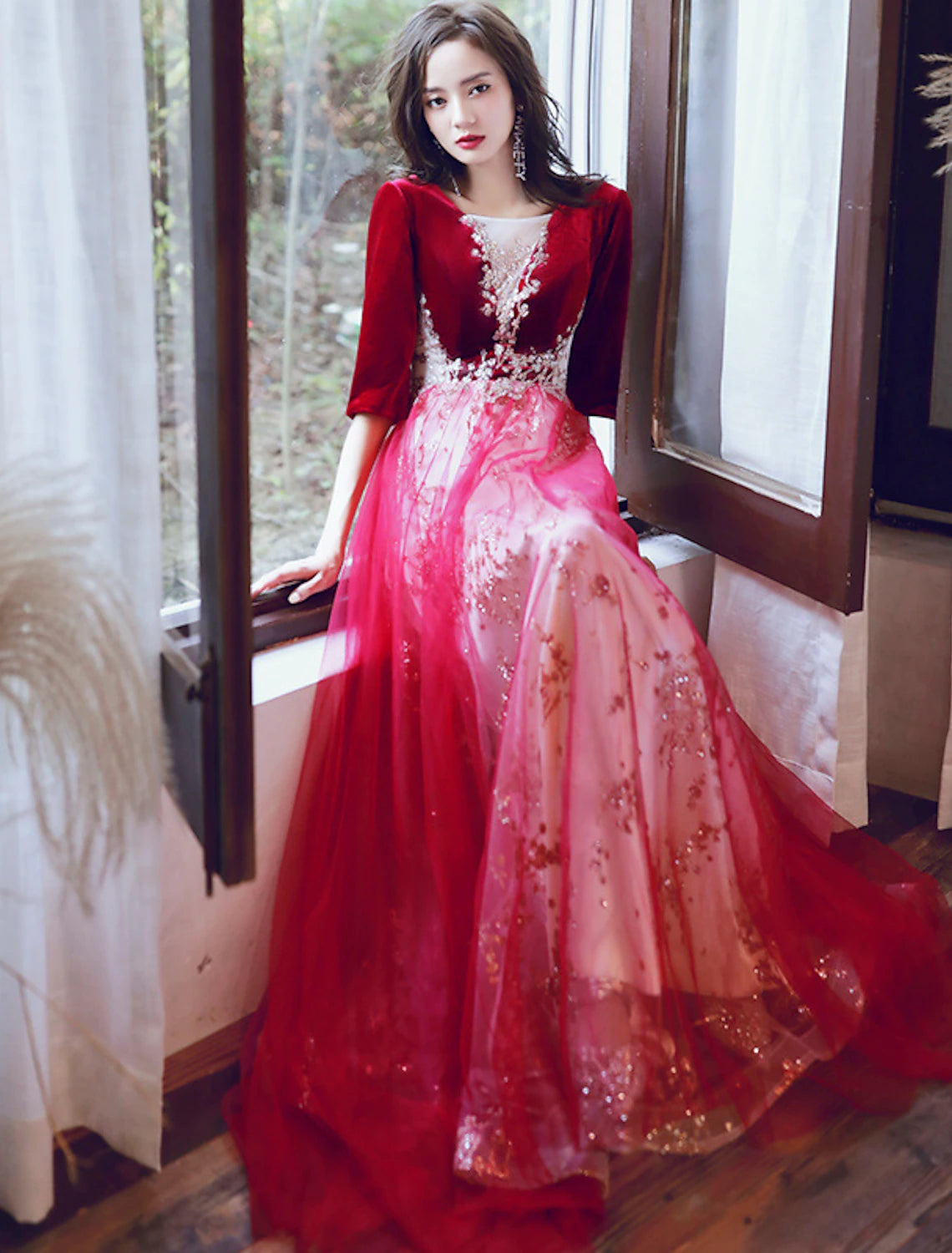 A-Line Glittering Cut Out Party Wear Formal Evening Dress Illusion Neck Half Sleeve Floor Length Velvet with Sequin